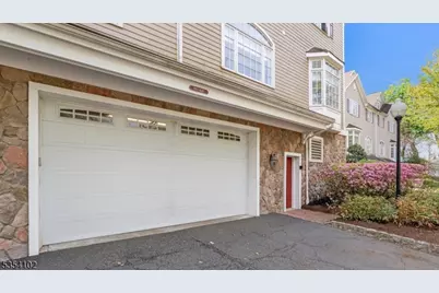 58 Chestnut Street #1, Morristown, NJ 07960 - Photo 25