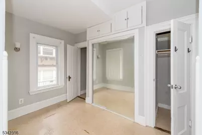 122 Milligan Pl, South Orange, NJ 07079 - Photo 21