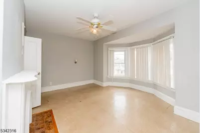 122 Milligan Pl, South Orange, NJ 07079 - Photo 19