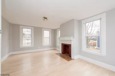 122 Milligan Pl, South Orange, NJ 07079 - Photo 29
