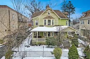 122 Milligan Pl, South Orange, NJ 07079 - Photo 1