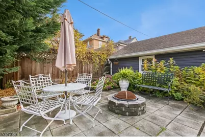 627 Highland Ave, Newark, NJ 07104 - Photo 31