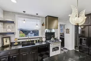 627 Highland Ave, Newark, NJ 07104 - Photo 15