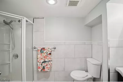 875 Salem Rd, Union Township, NJ 07083 - Photo 33