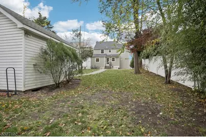 875 Salem Rd, Union Township, NJ 07083 - Photo 39