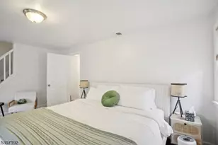 875 Salem Rd, Union Township, NJ 07083 - Photo 21