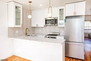25 Highland St, Paterson, NJ 07524 - Photo 9