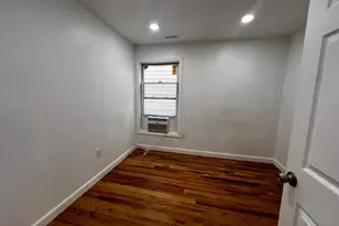 25 Highland St, Paterson, NJ 07524 - Photo 13