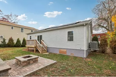 19 Beekman St, Manville, NJ 08835 - Photo 29