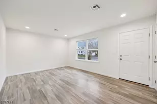 19 Beekman St, Manville, NJ 08835 - Photo 3