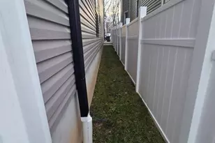 72 Hamilton St, East Orange, NJ 07017 - Photo 25