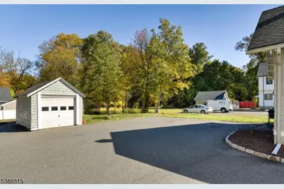 126 Snyder Ave, Berkeley Heights Township, NJ 07922 - Photo 21