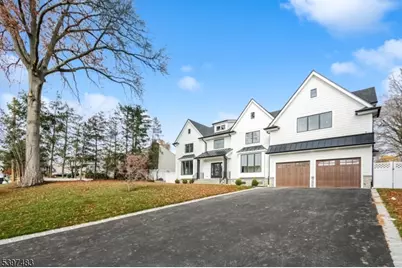 48 Grant Ave, East Hanover Township, NJ 07936 - Photo 3