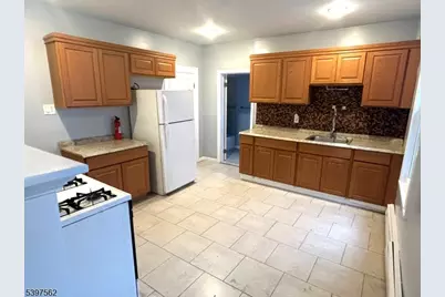 82 Pacific St, Newark, NJ 07105 - Photo 1