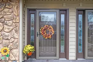 393 Mohegan Cir, Andover Township, NJ 07848 - Photo 1