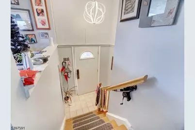 221 Chincopee Ave, Hopatcong, NJ 07843 - Photo 13