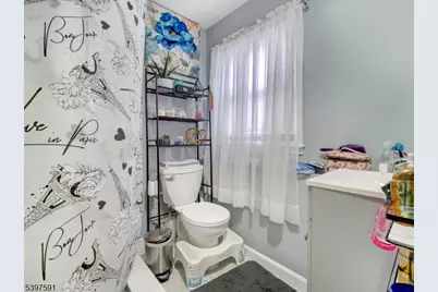 221 Chincopee Ave, Hopatcong, NJ 07843 - Photo 17