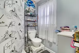 221 Chincopee Ave, Hopatcong, NJ 07843 - Photo 17