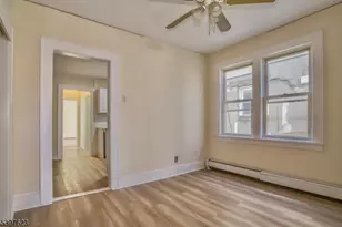 84 Magnolia St, Belleville, NJ 07109 - Photo 5