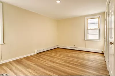 84 Magnolia St #2R, Belleville, NJ 07109 - Photo 15