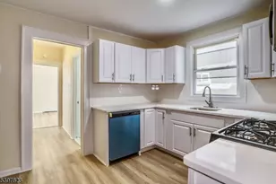 84 Magnolia St, Belleville, NJ 07109 - Photo 17