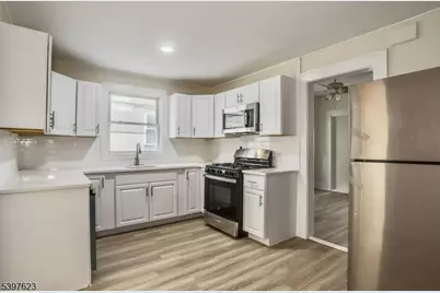 84 Magnolia St #2R, Belleville, NJ 07109 - Photo 19