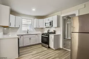 84 Magnolia St, Belleville, NJ 07109 - Photo 19