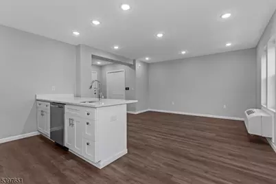 224 Broad St, Bloomfield, NJ 07003 - Photo 9