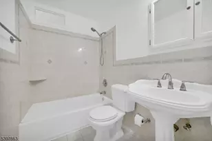 20 Rivervale Rd, River Vale Township, NJ 07675 - Photo 15