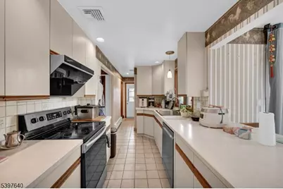 699 E Shore Rd, West Milford, NJ 07421 - Photo 19