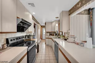 699 E Shore Rd, West Milford, NJ 07421 - Photo 19