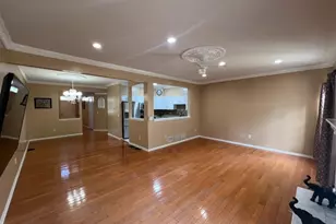 79 Rhyan Dr, Parsippany, NJ 07054 - Photo 3