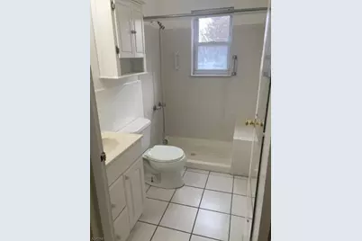 1165A Valley Rd, Wayne Twp., NJ 07470 - Photo 9