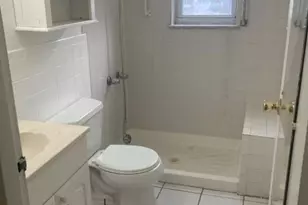 1165A Valley Rd, Wayne Twp., NJ 07470 - Photo 9