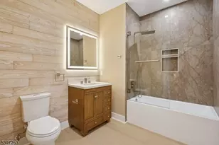 106 Montgomery St, Bloomfield Twp., NJ 07003 - Photo 15