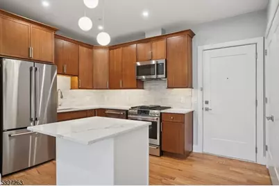 106 Montgomery St, Bloomfield Twp., NJ 07003 - Photo 5