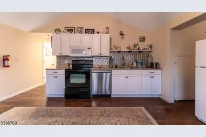 231 Wertsville Rd, East Amwell Township, NJ 08551 - Photo 5