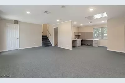 30 Brant Ave, Clark Township, NJ 07066 - Photo 13