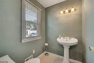 30 Brant Ave, Clark Township, NJ 07066 - Photo 17