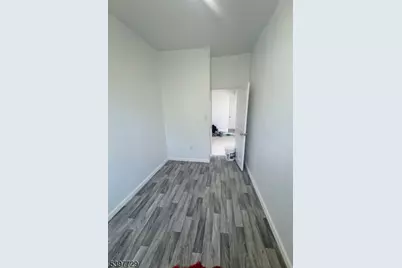 475 Clinton Ave #3, Newark, NJ 07108 - Photo 7