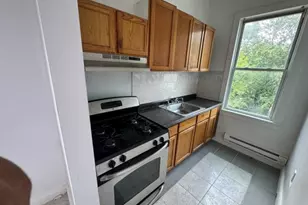475 Clinton Ave, Newark, NJ 07108 - Photo 9