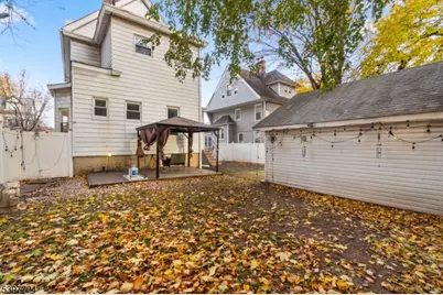 21 Leslie St, Newark, NJ 07108 - Photo 25