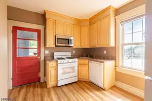 231 N Stevens Ave, Old Bridge Township, NJ 08879 - Photo 5