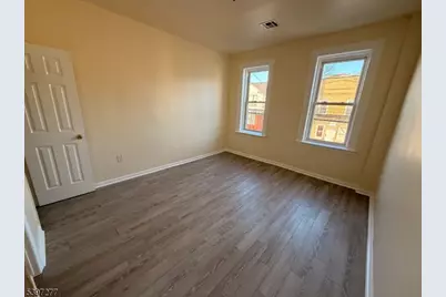 120 Bragaw Ave #3, Newark, NJ 07112 - Photo 3