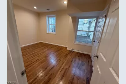 208 Walnut St, Newark, NJ 07105 - Photo 7