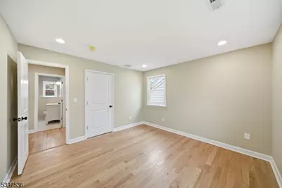 2535 Standish Ave, Union Township, NJ 07083 - Photo 13