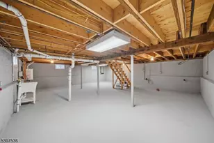 2535 Standish Ave, Union Township, NJ 07083 - Photo 33