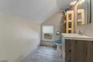 324 Tunnel Rd, Bethlehem Township, NJ 08802 - Photo 17