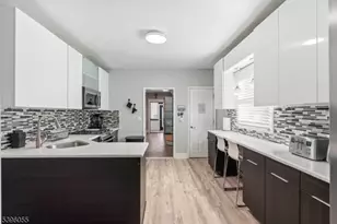 106 W Gibbons St, Linden, NJ 07036 - Photo 11