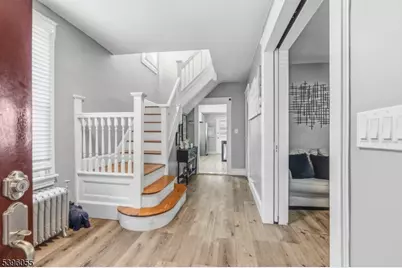 106 W Gibbons St, Linden, NJ 07036 - Photo 5